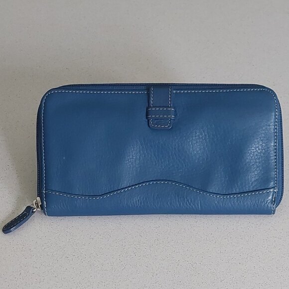 New Tignanello Genuine Blue Leather Zip-around Wallet - Picture 2 of 16